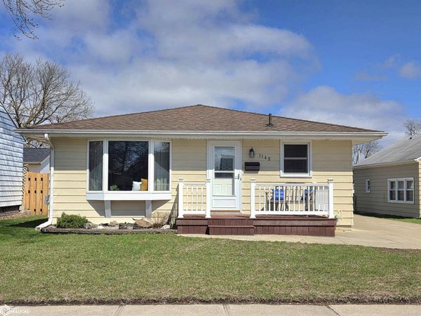 1148 1St St SE, Mason City, IA 50401