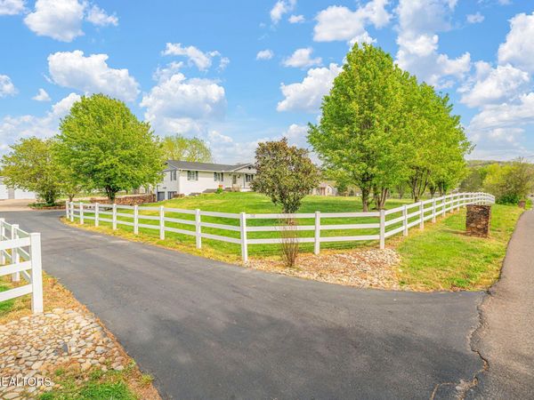 7112 Weaver Rd, Powell, TN 37849