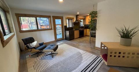 8681 Rainbow Ave, Kings Beach, CA 96143 Photo