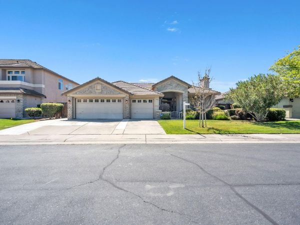 3251 Port Pacific Ln, Elk Grove, CA 95758