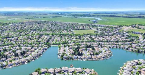 3251 Port Pacific Ln, Elk Grove, CA 95758 Photo