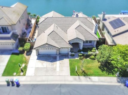 3251 Port Pacific Ln, Elk Grove, CA 95758 Photo