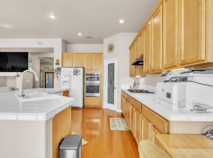 3251 Port Pacific Ln, Elk Grove, CA 95758 Photo