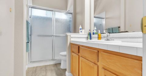 3251 Port Pacific Ln, Elk Grove, CA 95758 Photo