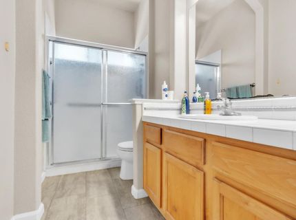 3251 Port Pacific Ln, Elk Grove, CA 95758 Photo