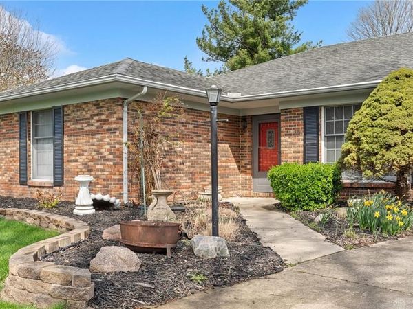 1323 W State Route 571, Tipp City, OH 45371