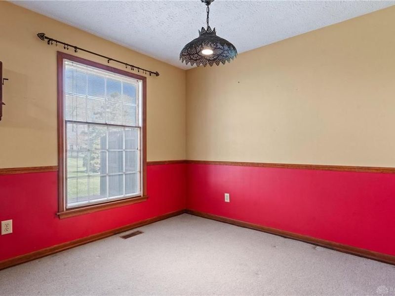 1323 W State Route 571, Tipp City, OH 45371 Photo 13