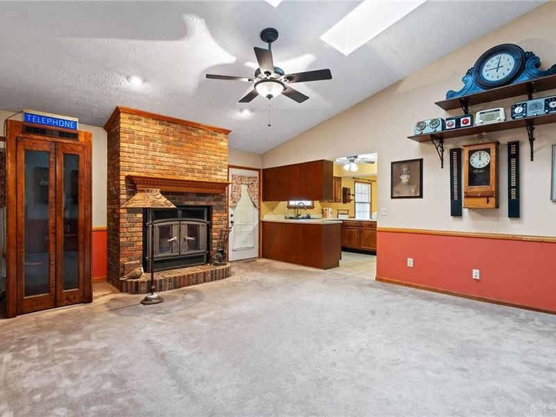 1323 W State Route 571, Tipp City, OH 45371 Photo 6