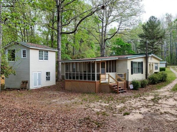 133 NW Whipporwill Lane, Eatonton, GA 31024