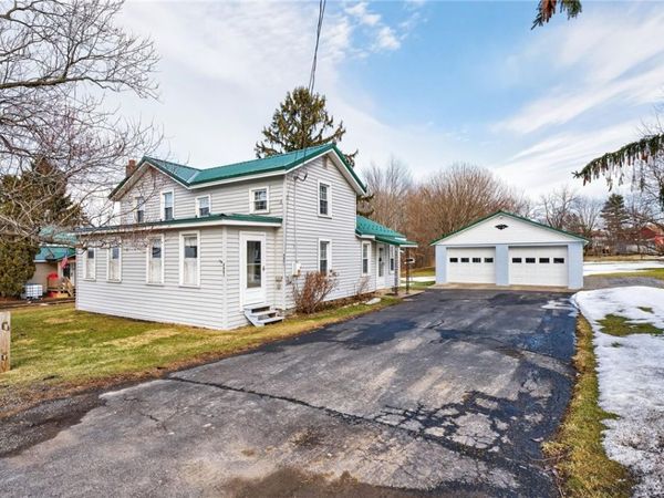 4321 State Route 414 , Fayette, NY 13065