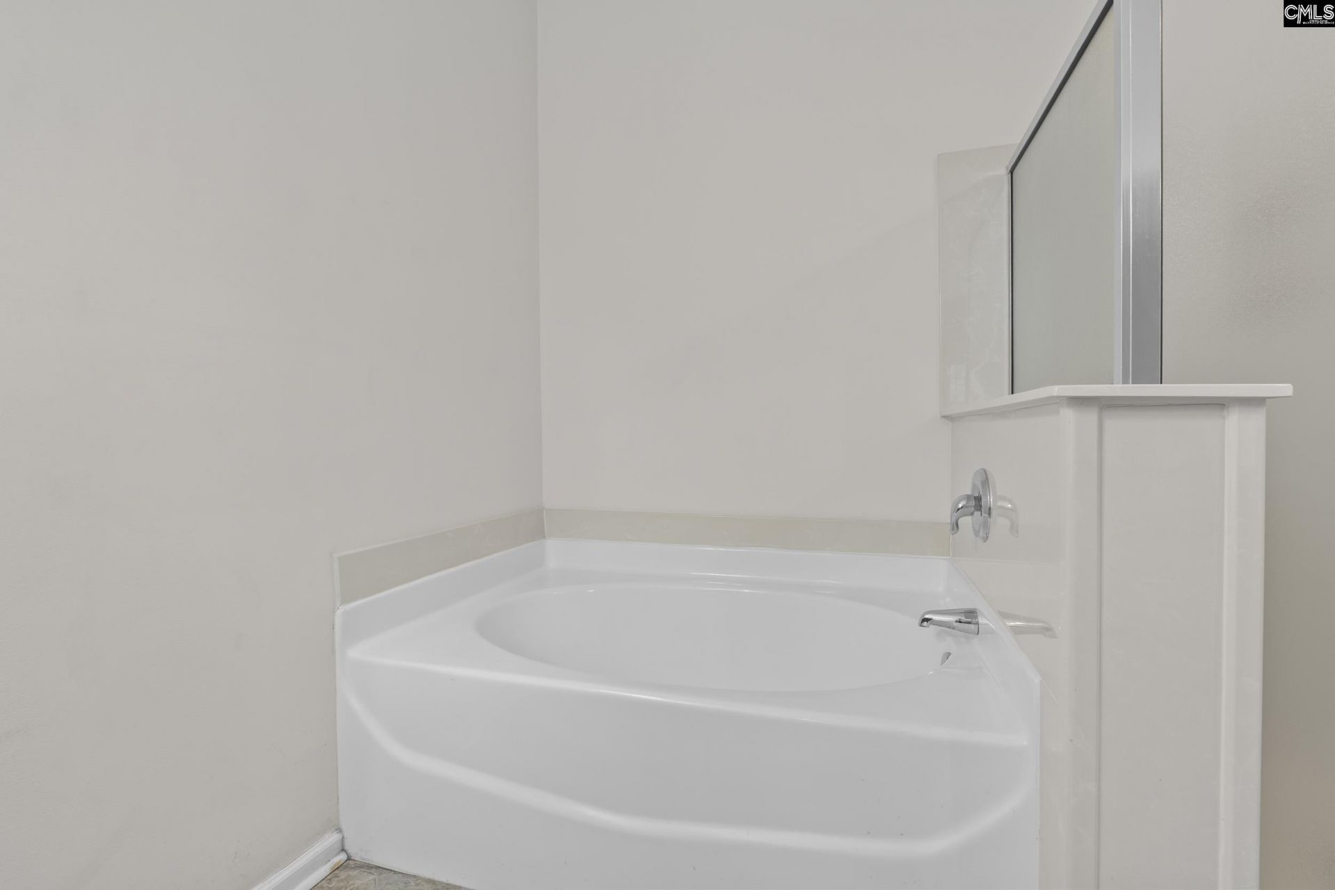 42 Glen Ord Court Photo 19