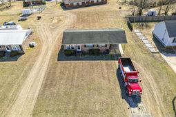 128 Franklin Street photo 4