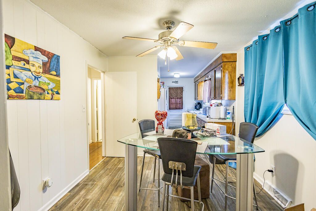 128 Franklin Street Photo 8