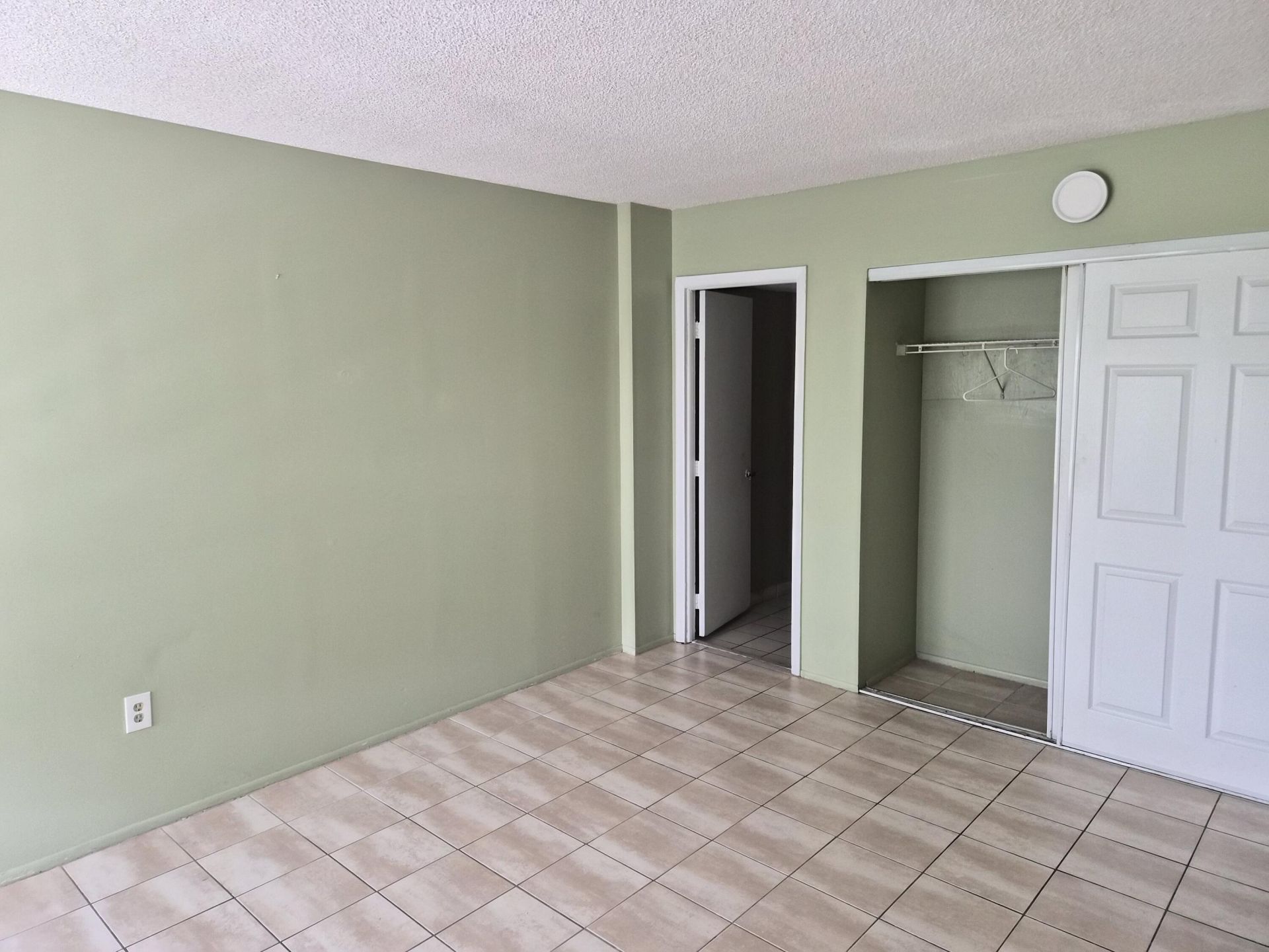 4166 Inverrary Drive, Unit 403, Lauderhill, FL 33319 Photo