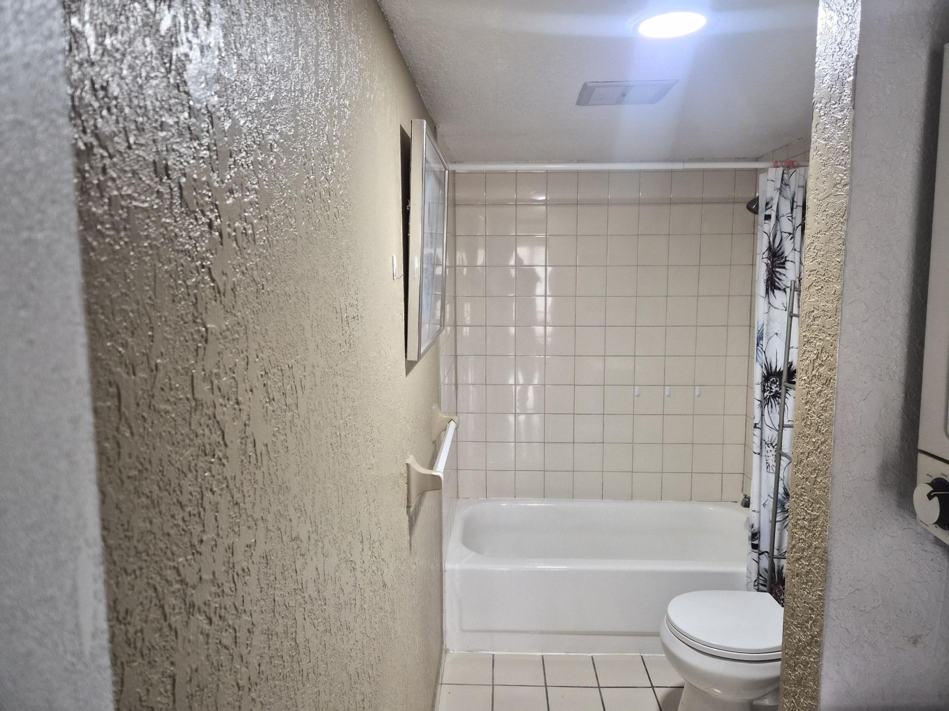 4166 Inverrary Drive, Unit 403, Lauderhill, FL 33319 Photo