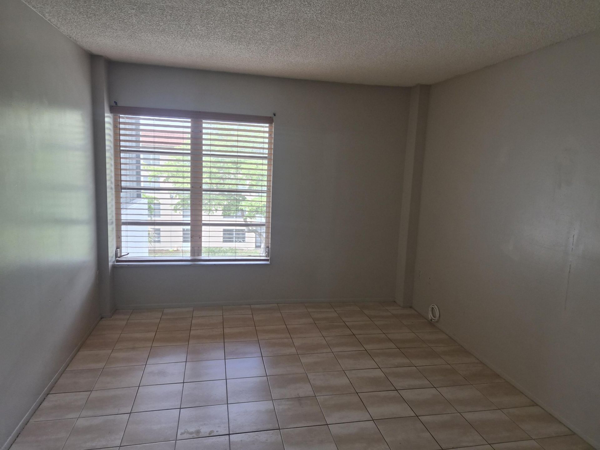 4166 Inverrary Drive, Unit 403, Lauderhill, FL 33319 Photo
