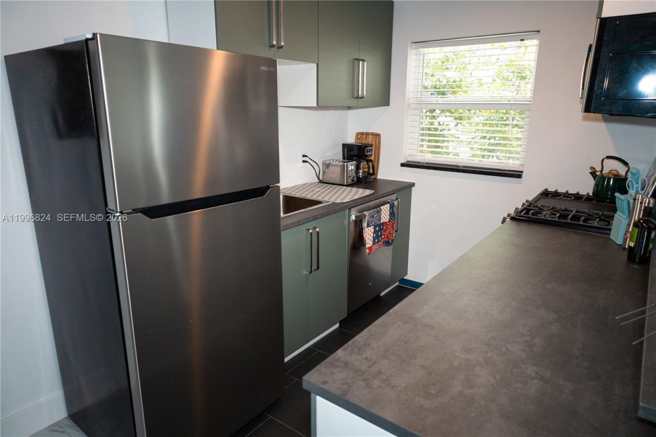 224 Meridian Ave , Unit 6, Miami Beach, FL 33139 Photo