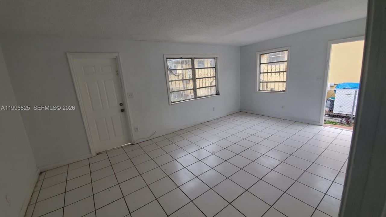 2980 NW 91st St, Unit 1, Miami, FL 33147 Photo