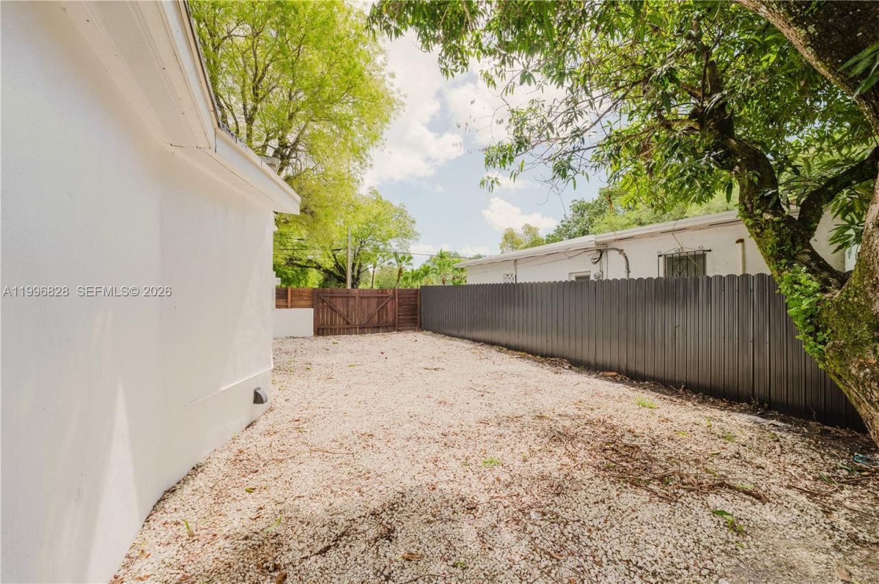 13236 NE 4th Ave, North Miami, FL 33161 Photo