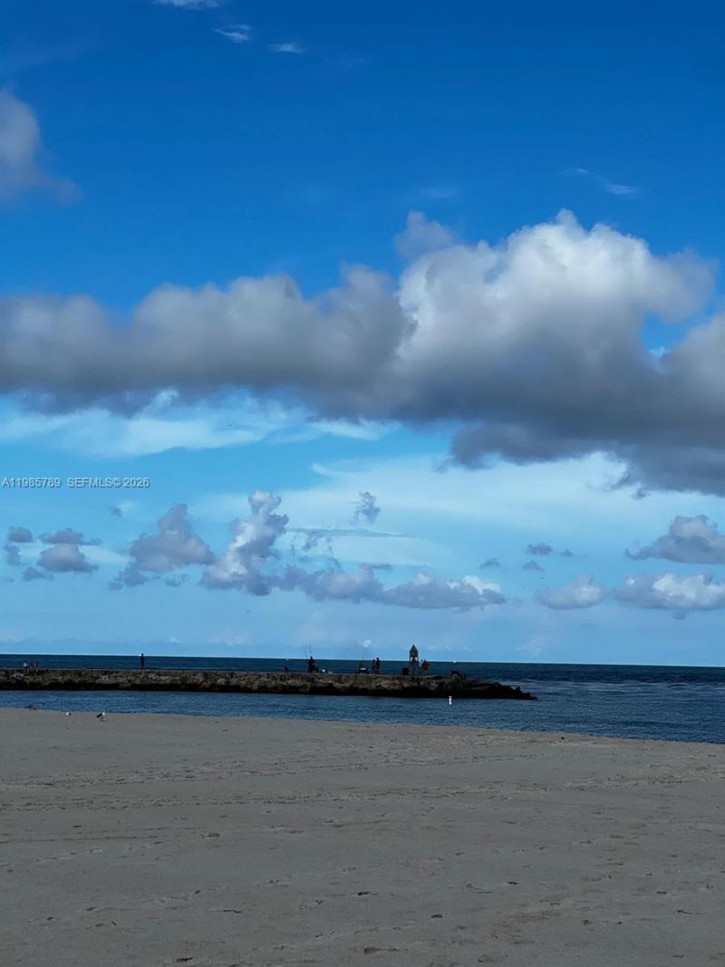 10275 Collins Ave, Unit 1104, Bal Harbour, FL 33154 Photo