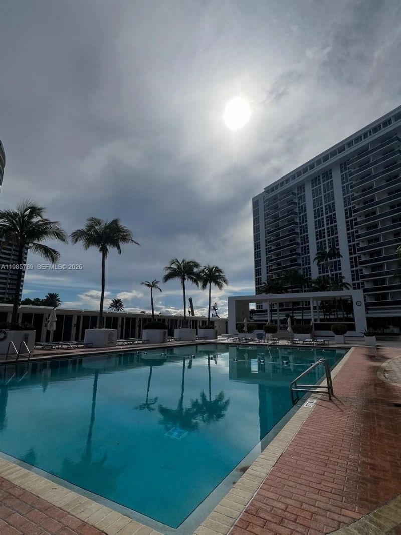 10275 Collins Ave, Unit 1104, Bal Harbour, FL 33154 Photo