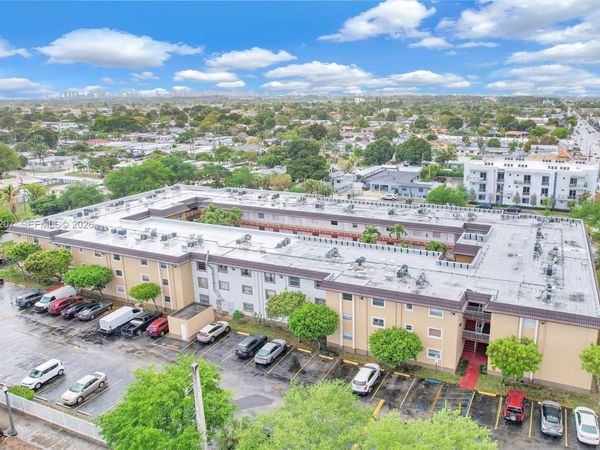 4655 Palm Ave , Unit 205, Hialeah, FL 33012