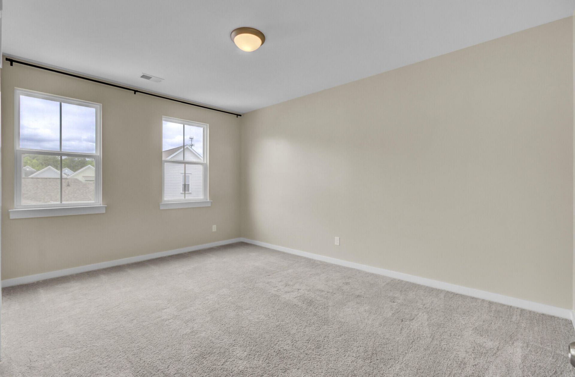 5001 Conestoga Drive Photo 27