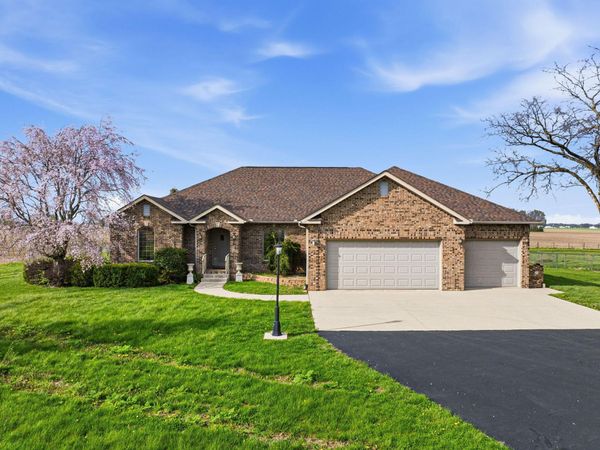 191 Flakes Ford Road SE, Washington Court House, OH 43160