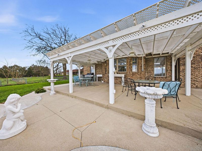 191 Flakes Ford Road SE, Washington Court House, OH 43160 Photo 11