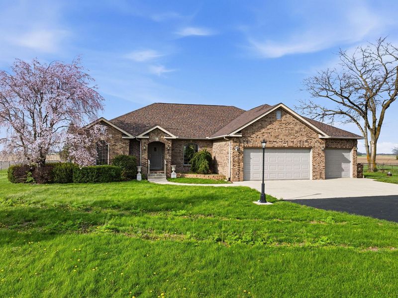 191 Flakes Ford Road SE, Washington Court House, OH 43160 Photo 2