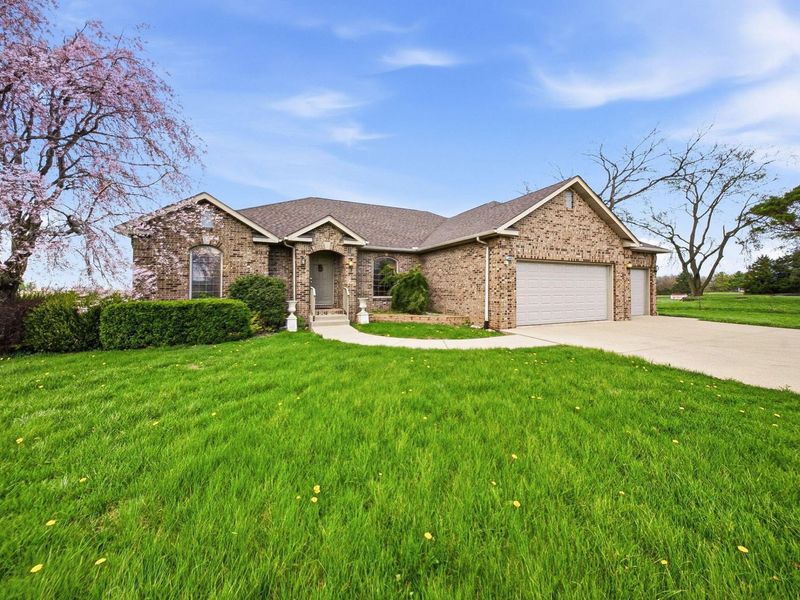 191 Flakes Ford Road SE, Washington Court House, OH 43160 Photo 3