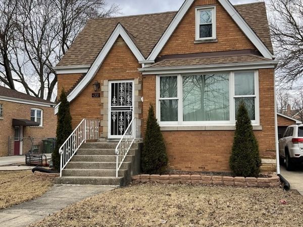 4332 W 109th Street , Oak Lawn, IL 60453