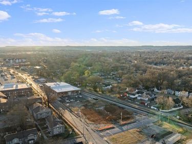 21 E 13th Avenue, Bowling Green, KY 42101