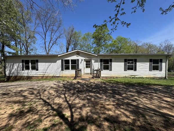 286 Coonhunters Road , Bowling Green, KY 42101