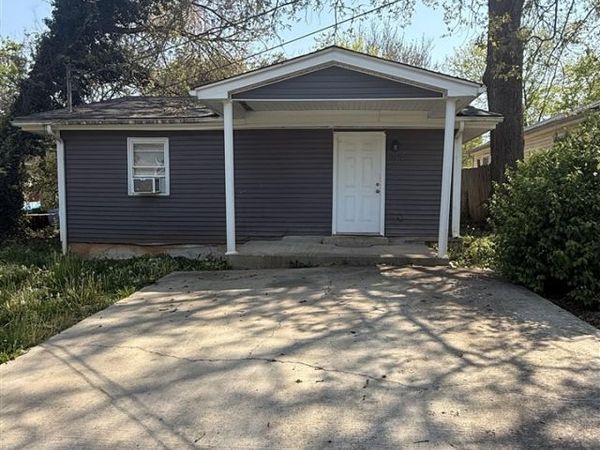 305 Cherry Way , Bowling Green, KY 42101