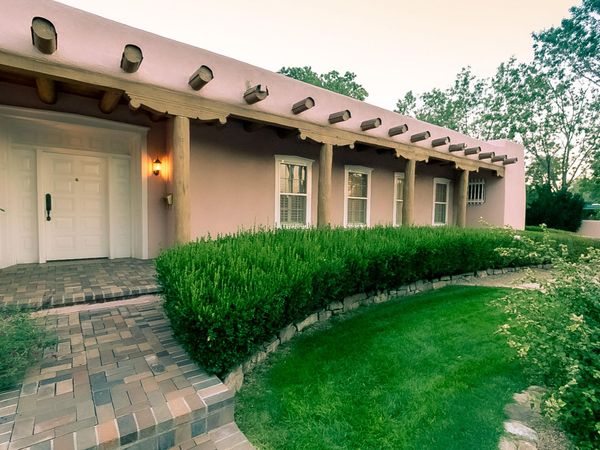 4200 Aspen Avenue NE, Albuquerque, NM 87110