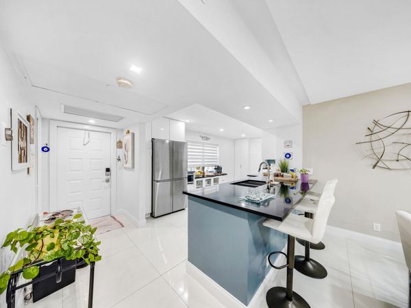 4261 W Palm Aire Drive, Unit 204, Pompano Beach, FL 33069