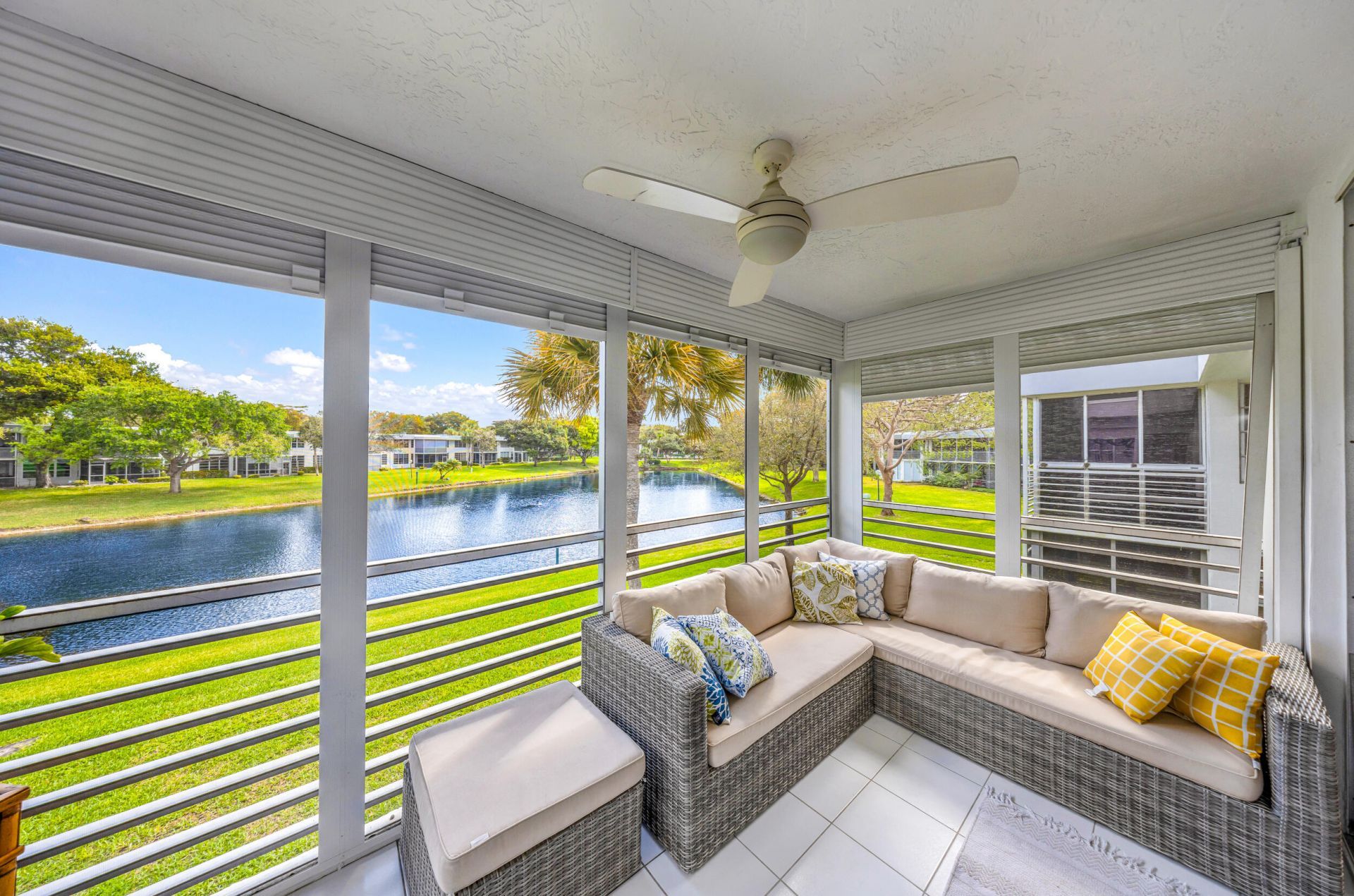 4261 W Palm Aire Drive, Unit 204, Pompano Beach, FL 33069 Photo