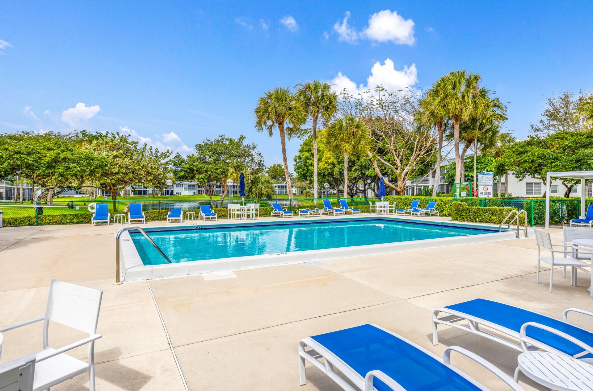4261 W Palm Aire Drive, Unit 204, Pompano Beach, FL 33069 Photo