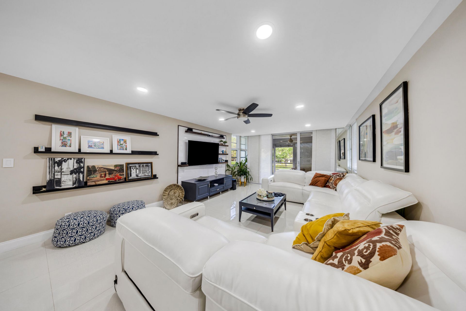 4261 W Palm Aire Drive, Unit 204, Pompano Beach, FL 33069 Photo