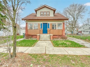 1283 Plymouth Avenue S, Rochester, NY 14611