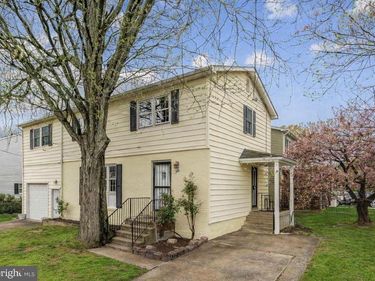 200 S ADAMS STREET, ARLINGTON, VA 22204