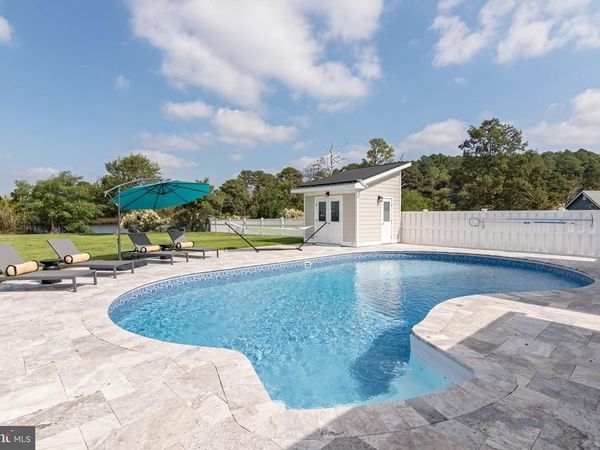 1724 FERRY POINT COURT, TRAPPE, MD 21673