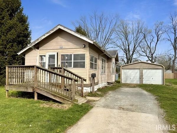 237 Ringwood Way, Anderson, IN 46013