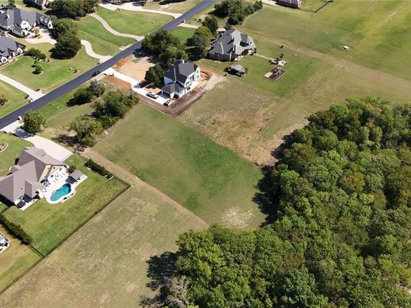 29 B Lake Breeze Drive, McKinney, TX 75071