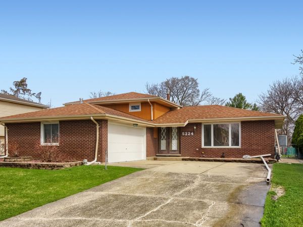 5224 156th Street , Oak Forest, IL 60452