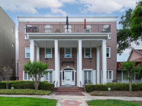 219 4TH AVENUE N, Unit 202, ST PETERSBURG, FL 33701