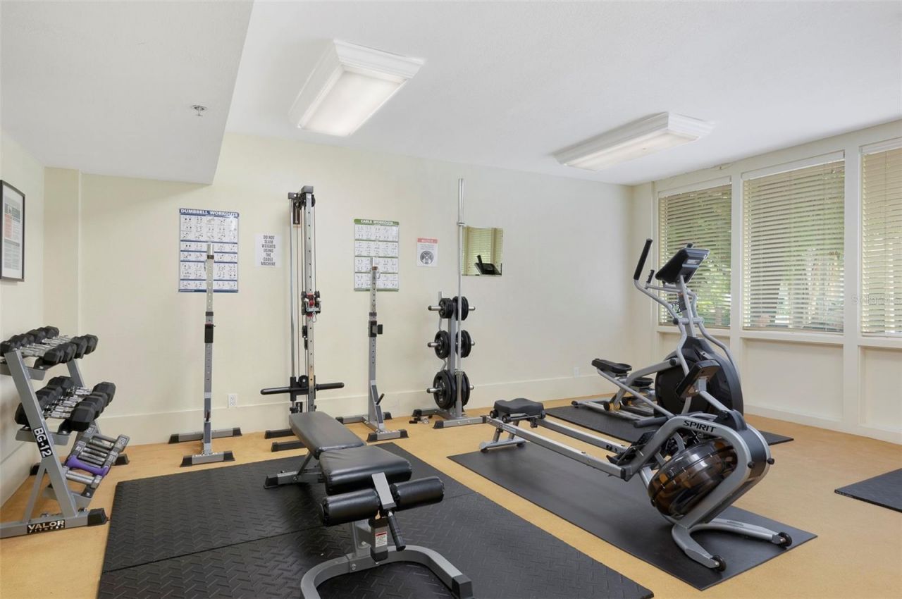 219 4th Avenue N, Unit 202, Saint Petersburg, FL 33701 Photo
