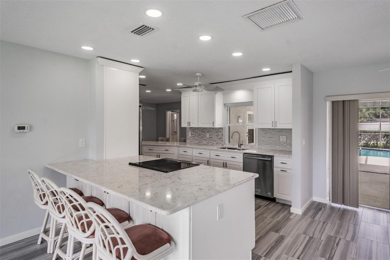 3267 Springwood Drive, Clearwater, FL 33761 Photo