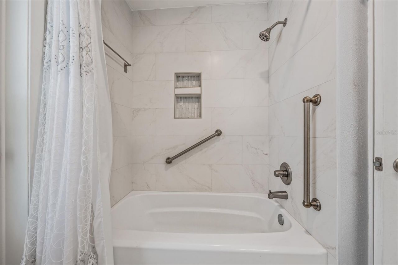 3267 Springwood Drive, Clearwater, FL 33761 Photo